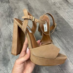 Steven Madden Platform heels